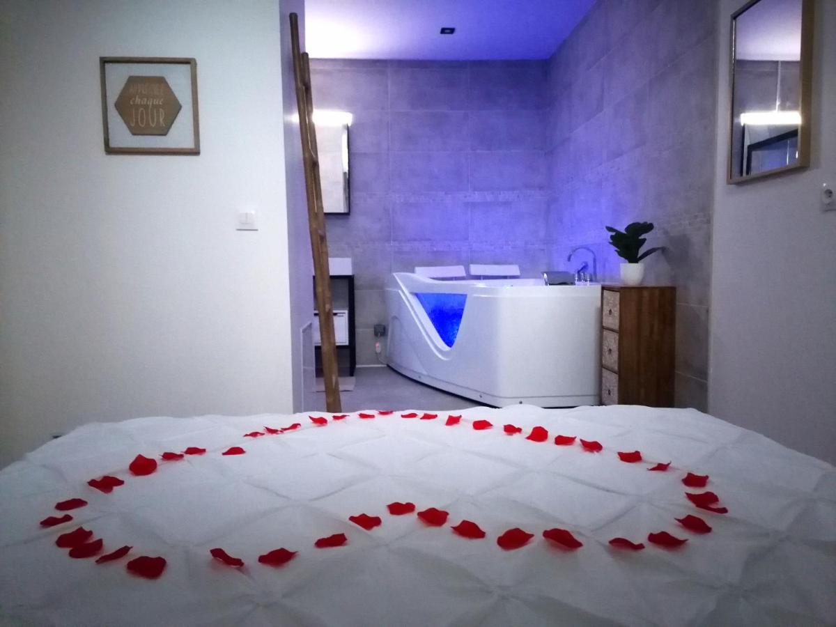 La Clef Des Bulles Apartment Еперне Екстериор снимка