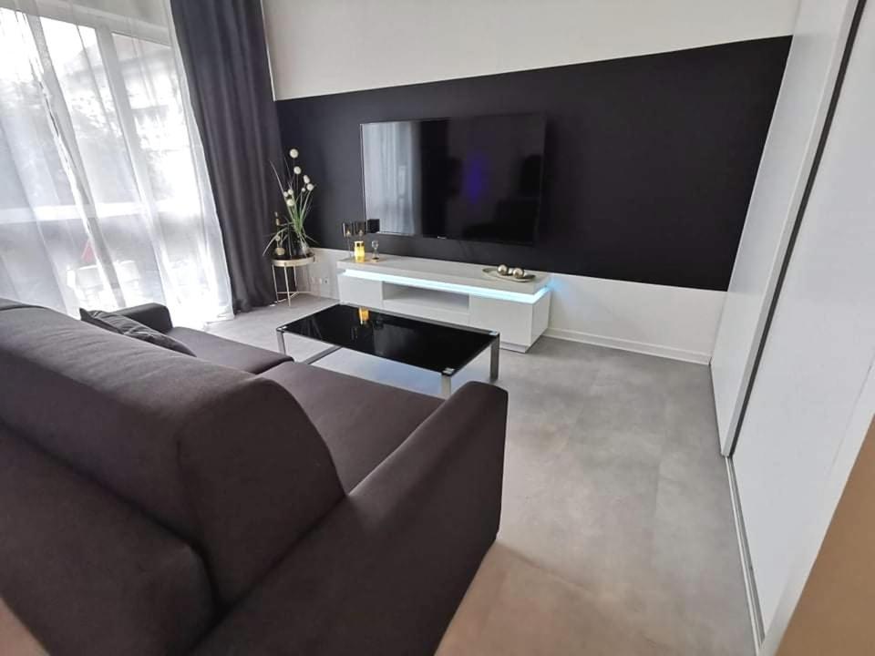 La Clef Des Bulles Apartment Еперне Екстериор снимка