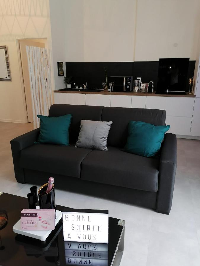 La Clef Des Bulles Apartment Еперне Екстериор снимка