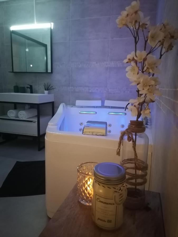 La Clef Des Bulles Apartment Еперне Екстериор снимка